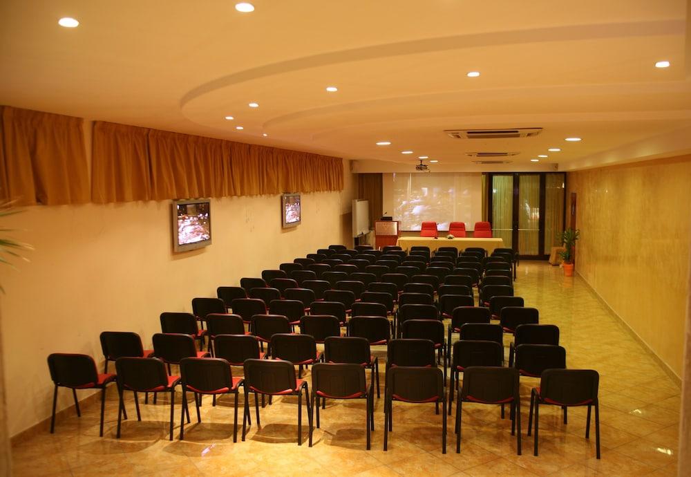 Ranch Palace Hotel Νάπολη Εξωτερικό φωτογραφία