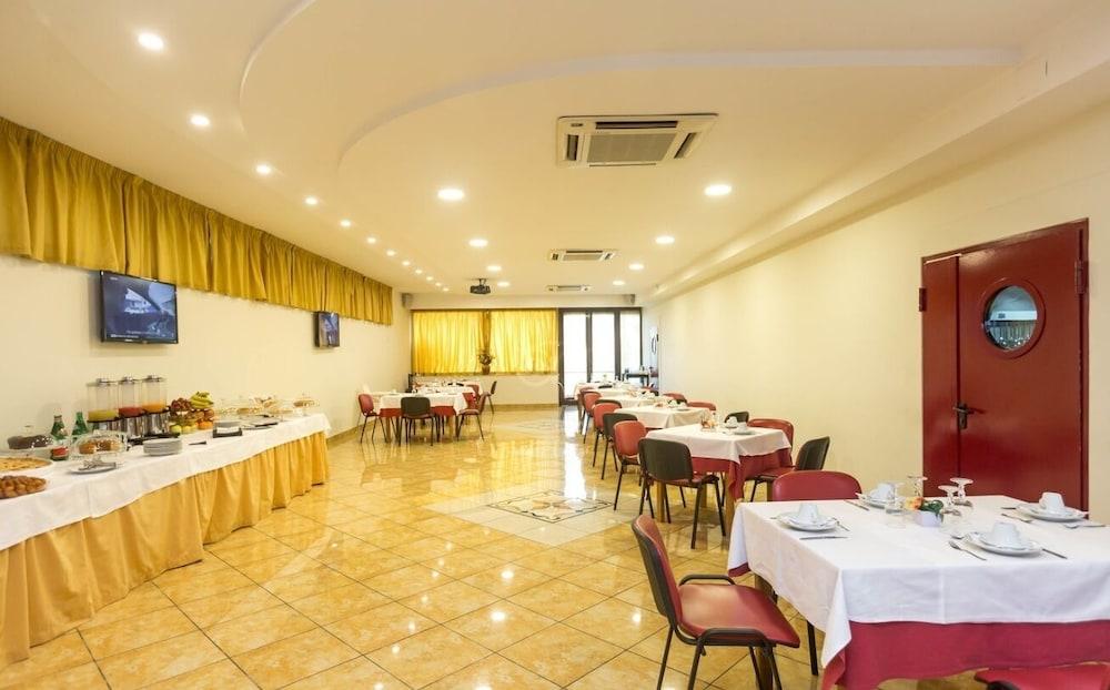 Ranch Palace Hotel Νάπολη Εξωτερικό φωτογραφία