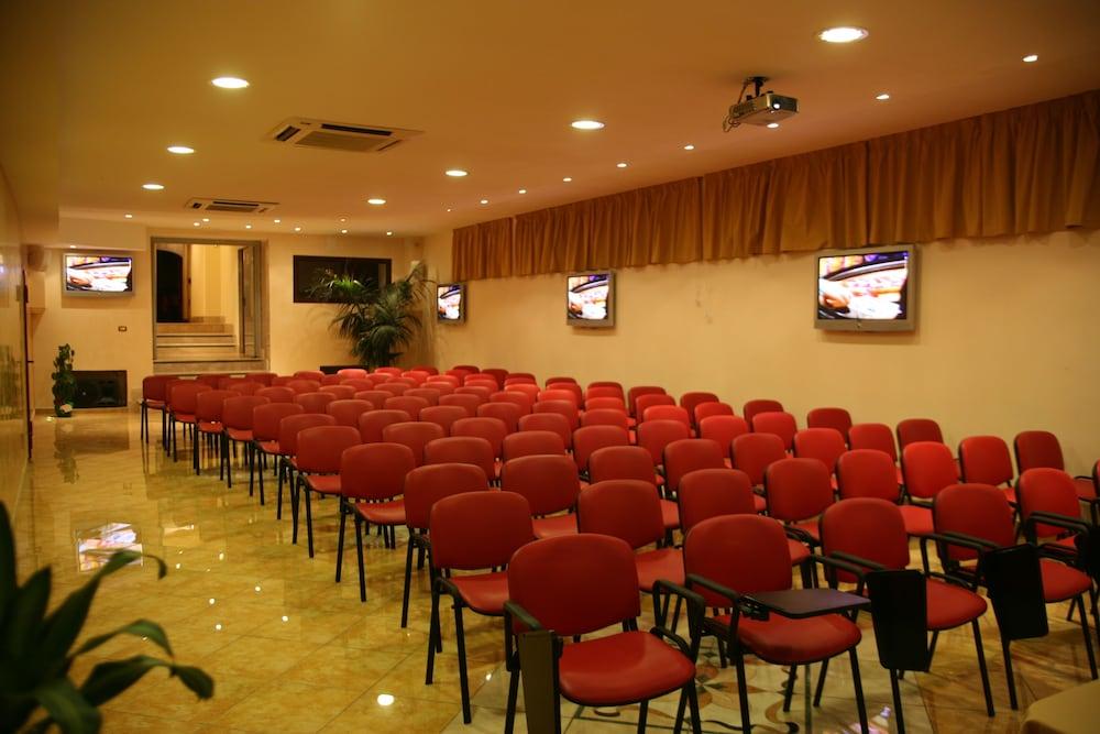 Ranch Palace Hotel Νάπολη Εξωτερικό φωτογραφία