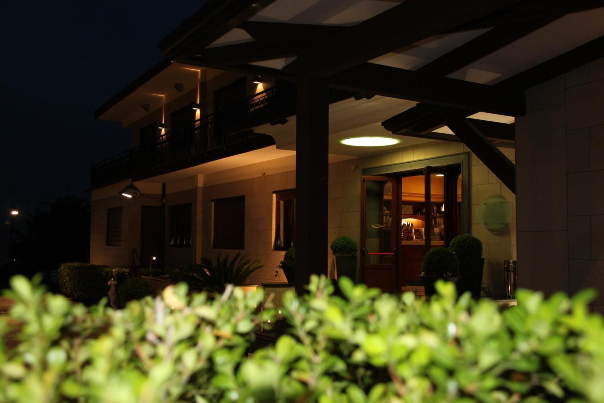 Ranch Palace Hotel Νάπολη Εξωτερικό φωτογραφία