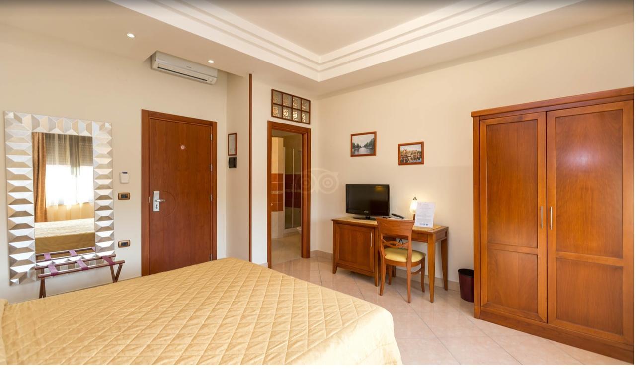Ranch Palace Hotel Νάπολη Εξωτερικό φωτογραφία