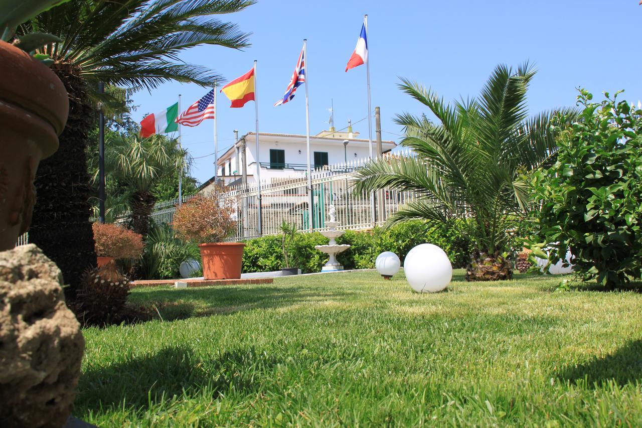 Ranch Palace Hotel Νάπολη Εξωτερικό φωτογραφία